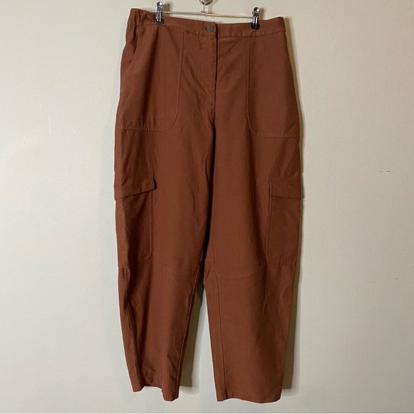 Lululemon Light Utilitech Cargo High Rise Pants - Picture 2 of 6